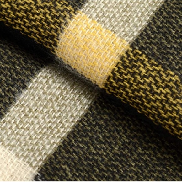 Oversized Green Plaid Blanket Scarf - Picture 10 of 10